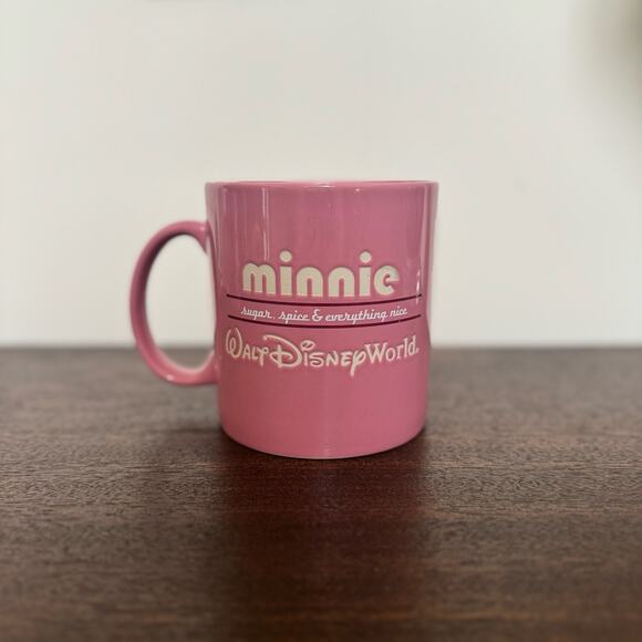 Minnie Mouse Mugs Set of 3 Disney Parks Disney Jerry Leigh Pink Black Red Cups - Picture 3 of 16